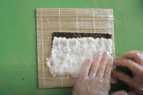 Rouler Red Dragon à la maison - une recette étape par étape