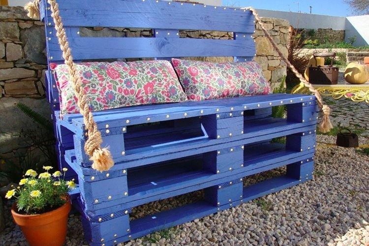 Bancs et fauteuils - Mobilier de jardin en palettes pour donner une photo