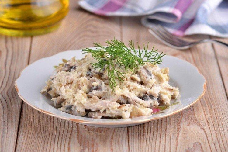 Salade de poulet et champignons Admiration - recettes