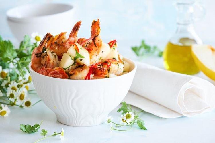 Salade de crevettes, calamars, chili et menthe - recettes