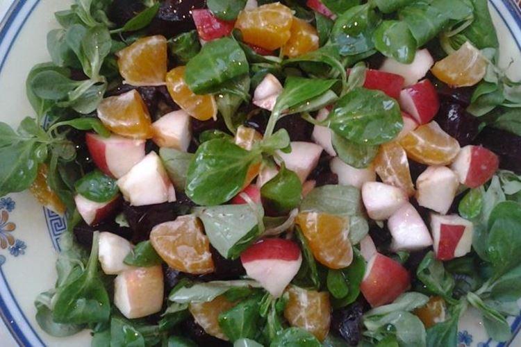 Salade de betteraves, mandarines et pommes - recettes