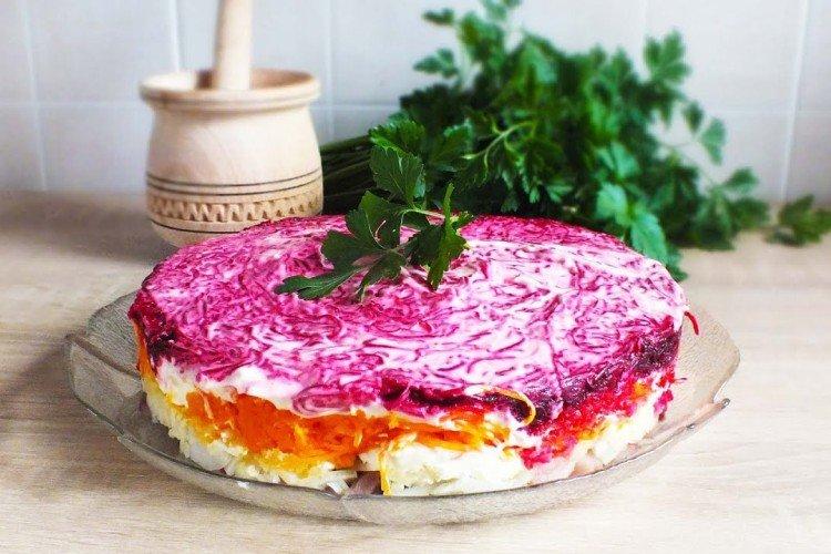 Hareng classique sous un manteau de fourrure - les recettes pas à pas