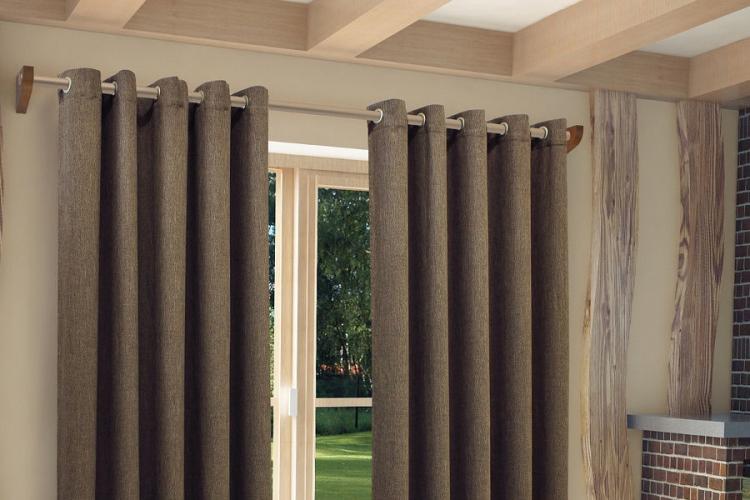 Oeillets - Méthodes de fixation des rideaux pour le salon