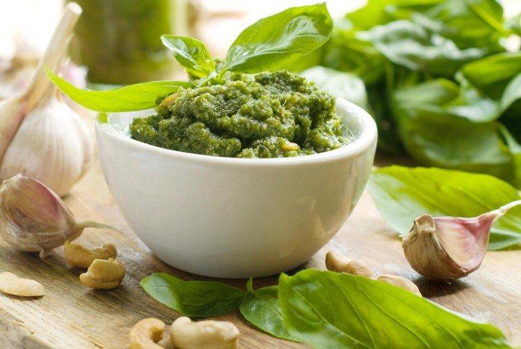 Sauce pesto de noix de cajou - recettes à la maison