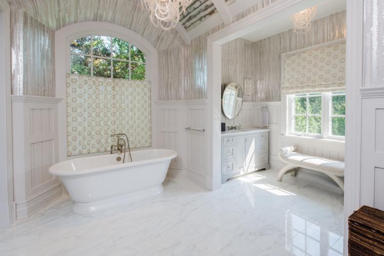 La Provence à l'intérieur de la salle de bain