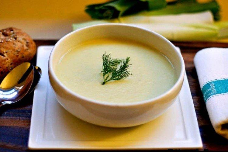 Purée de soupe à l'oignon - délicieuses recettes