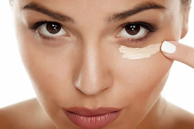 Cernes sous les yeux - Erreurs de maquillage de mariage