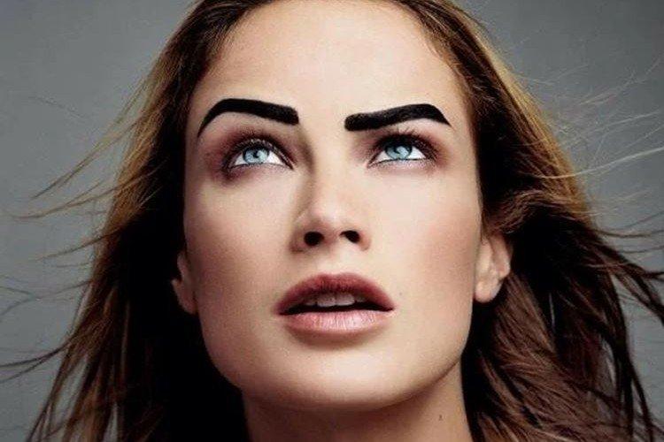 Sourcils infructueux - Erreurs de maquillage de mariage
