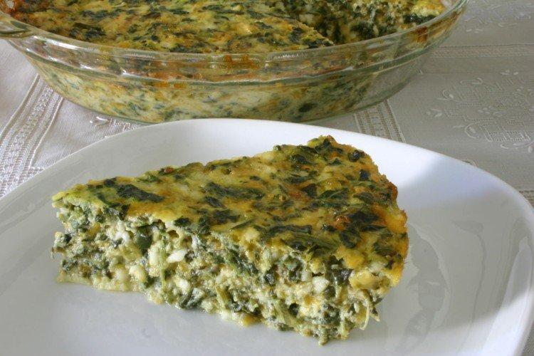 Casserole salée aux herbes et fromage Adyghe dans une mijoteuse - recettes