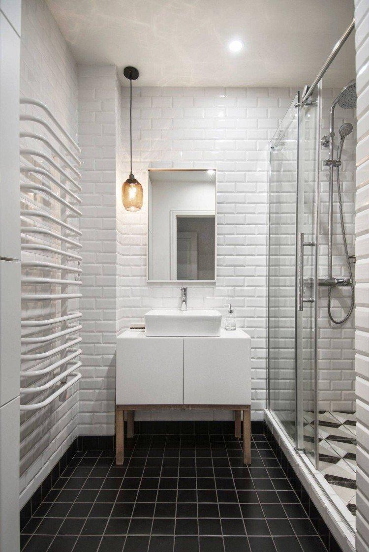 Conception de salle de bain de style scandinave - photo
