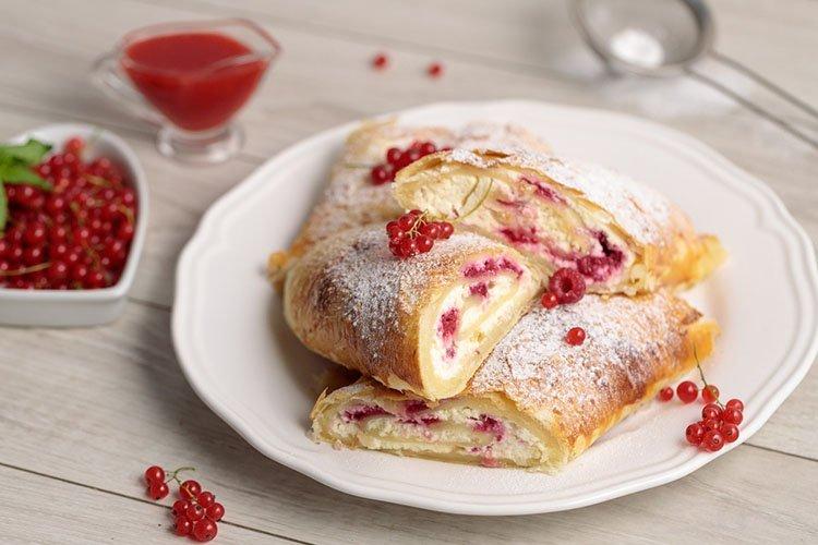 Rouleaux feuilletés au fromage cottage - Recettes de pâtisseries feuilletées