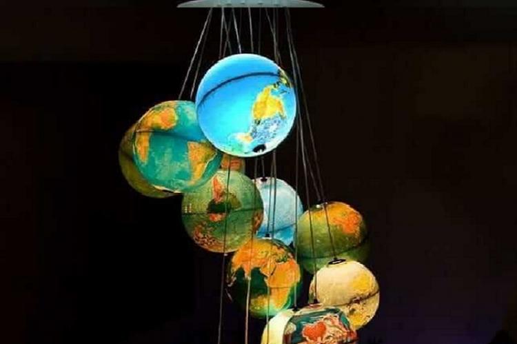 Plafond-globe de vos propres mains